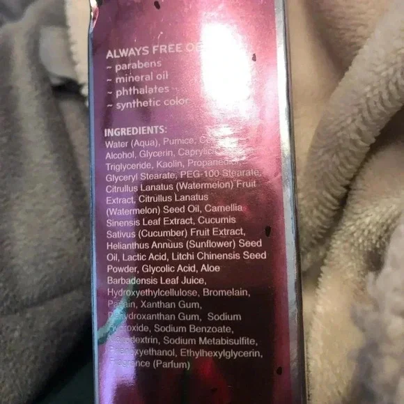 NWT Purlisse watermelon polishing peel (non abrasive) - Picture 2 of 5